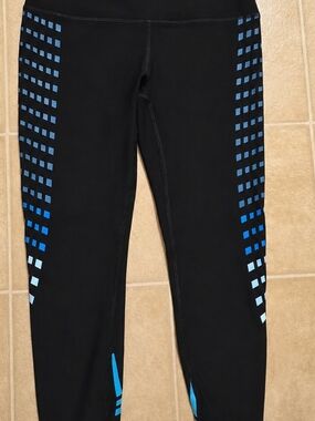 RBX Active Black Leggings with Blue Gradient Pattern - Size Small